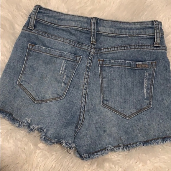 STS Blue Denim Shorts, size 24 - Picture 2 of 4